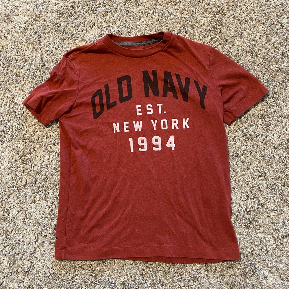 Boys old navy shirt size 8